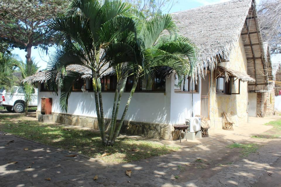 Pensao Residencial Reggio Emilia Hotel Pemba Kültér fotó