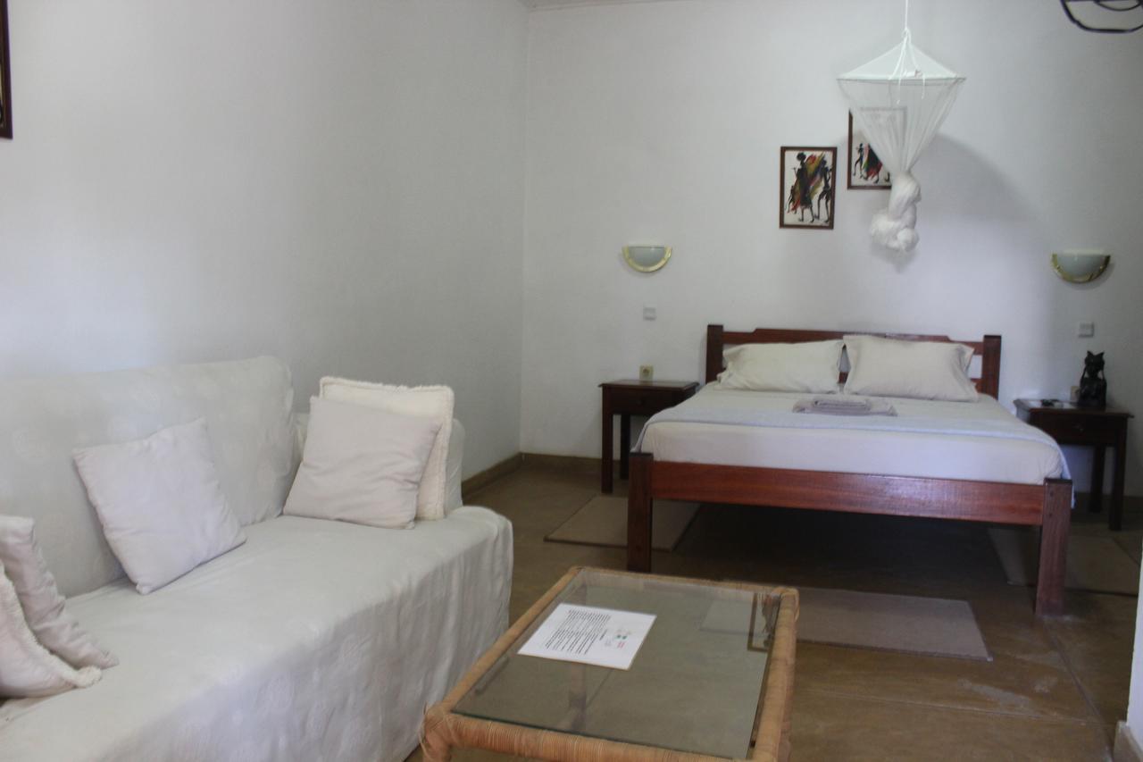 Pensao Residencial Reggio Emilia Hotel Pemba Kültér fotó